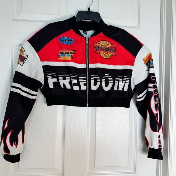 Letter Print Crop Jacket - Spring Fall Fashion Size XS - Picture 3 of 8